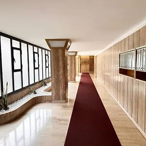 Ihost - Bergamo 12 , Milán Italia