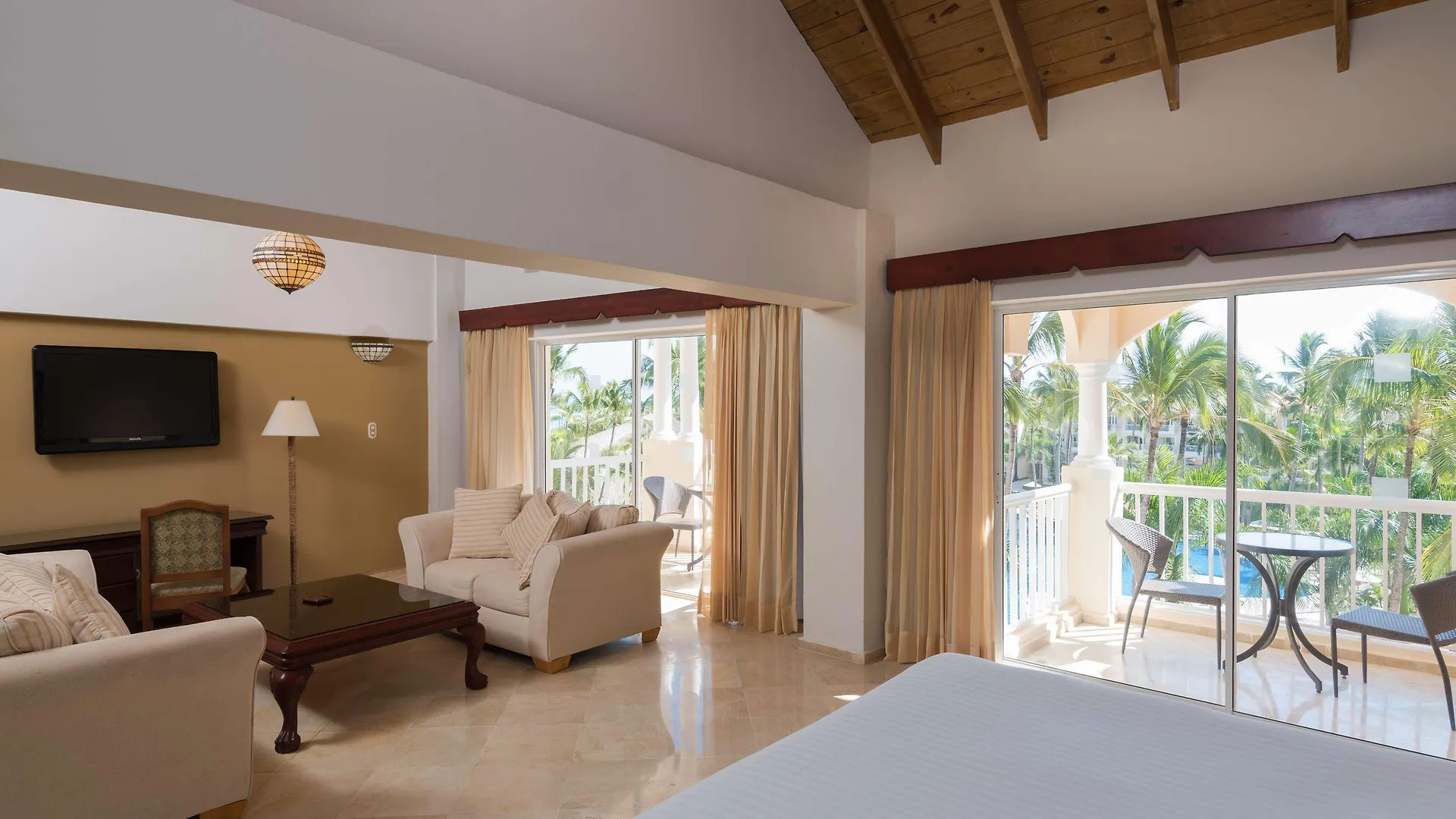 Курортный комплекс Отель Occidental Caribe Пунта-Кана