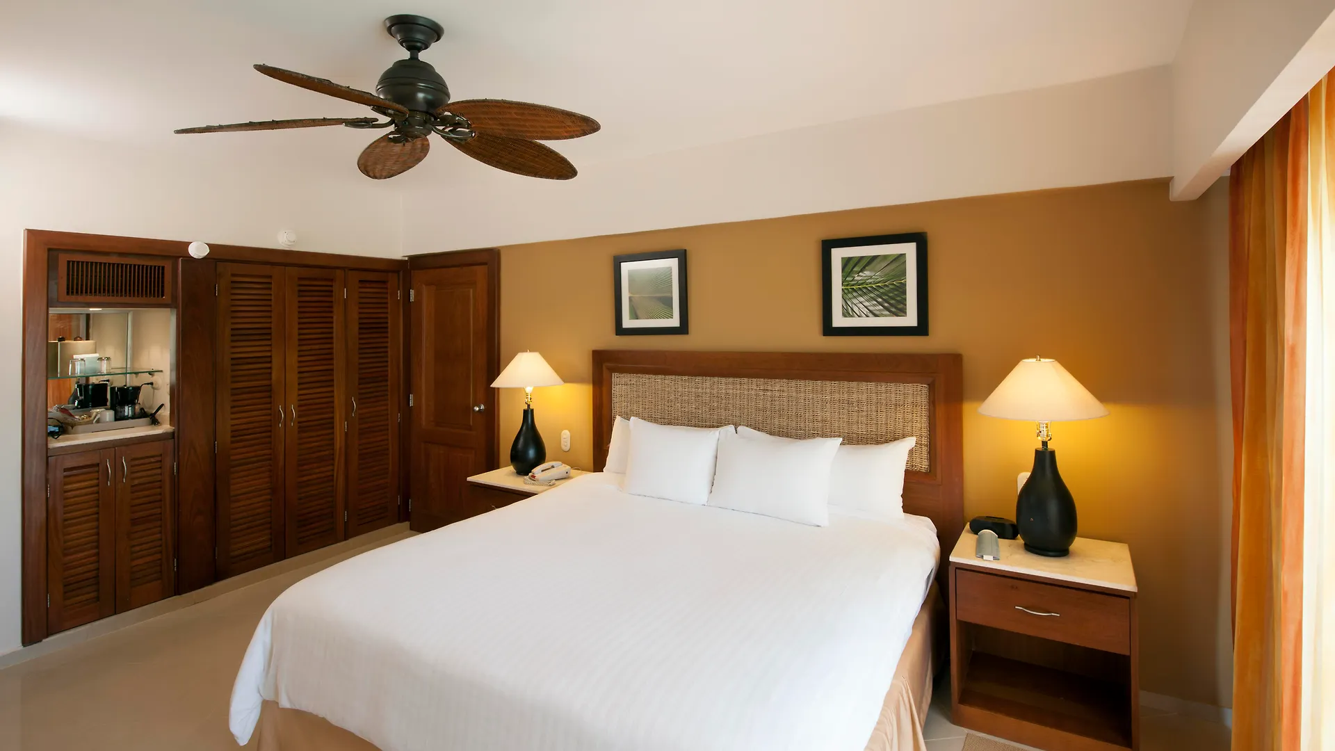 Occidental Caribe - All Inclusive  Punta Cana